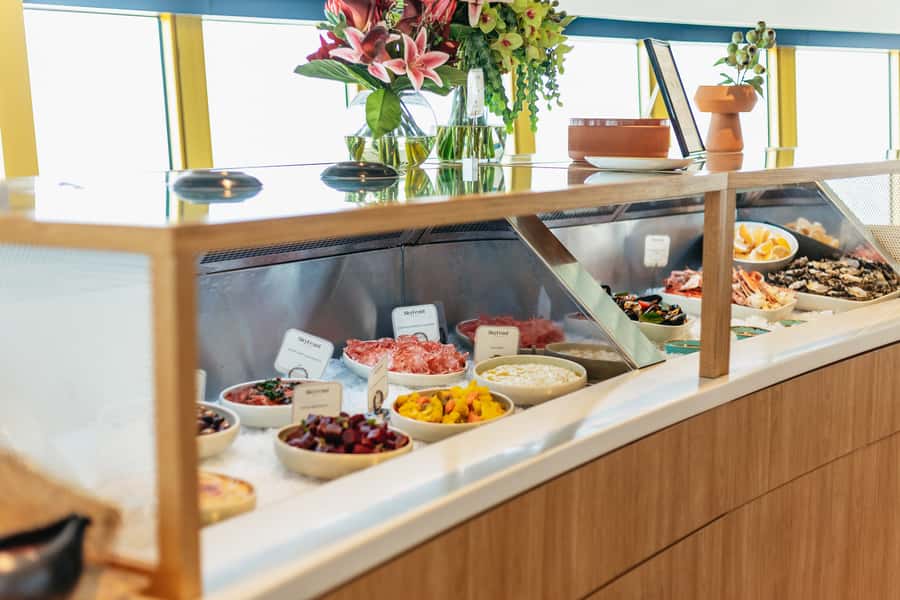 Sydney: Unlimited Skyfeast at Sydney Tower - Service, comfort, and the 90-minute limit
