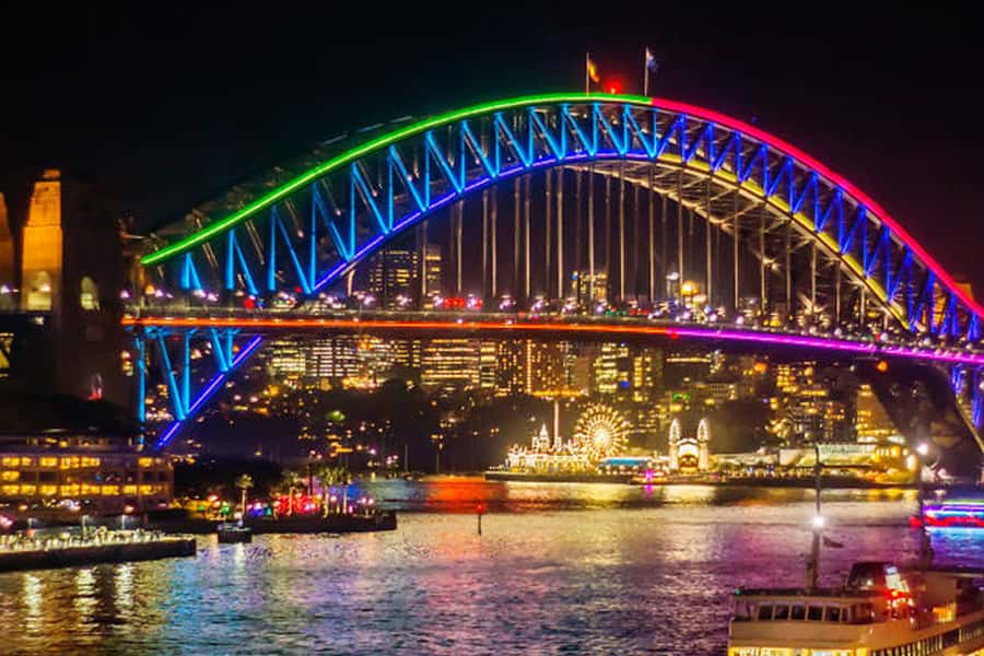 Sydney: Vivid Harbour Cruise with Canapes - Boarding the catamaran and choosing your spot