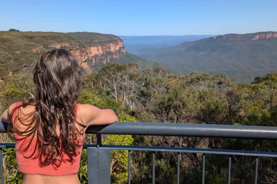 Sydney: Waterfall Bushwalk and Blue Mountain Sunset Day Trip - The Three Sisters at golden hour