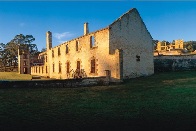 Tasman Island Cruises and Port Arthur Historic Site Day Tour from Hobart - The essential details at a glance