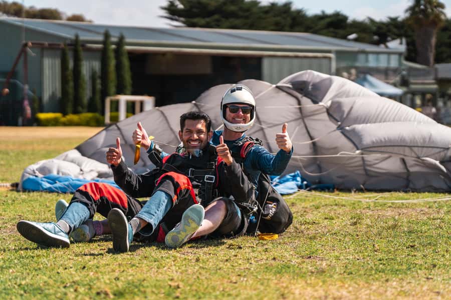 Torquay: Skydive over The Great Ocean Road - opt Melb pickup - Why this Torquay skydive is different