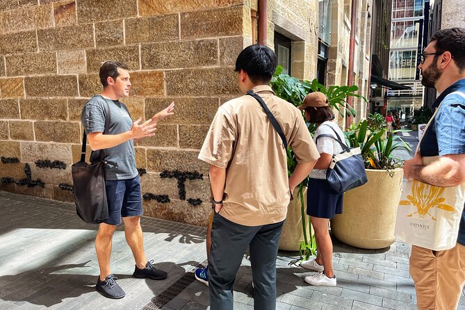 Ultimate Sydney Walking Tour (Small-Group, Drink Included) - A brief turn through the Royal Botanic Garden