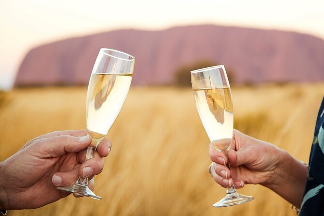 Uluru (Ayers Rock) Sunset + Outback Barbecue Dinner & Star Talk - Pickup from Ayers Rock Resort