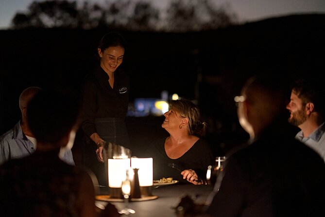 Uluru (Ayers Rock) Sunset + Outback Barbecue Dinner & Star Talk - The role of the guides