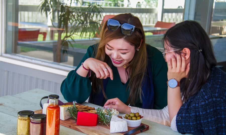 Yarra Valley Full Day Grazing Tour: Gin, Wine, Pizza, Cheese - The value of $133 per person
