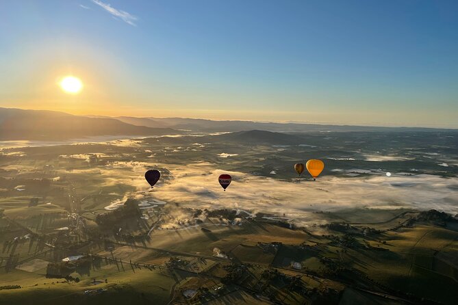 Yarra Valley Sunrise Balloon Flight with GoPro Photos - Is the Balgownie breakfast worth adding?