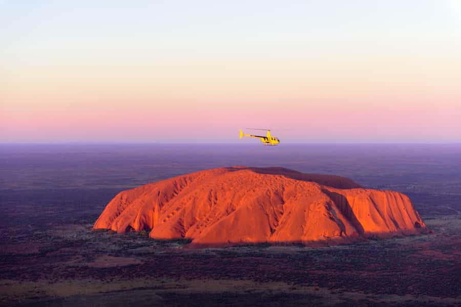 Yulara: Uluru & Kata Tjuta 25-Minute Helicopter Experience - Your Yulara pickup and transfer