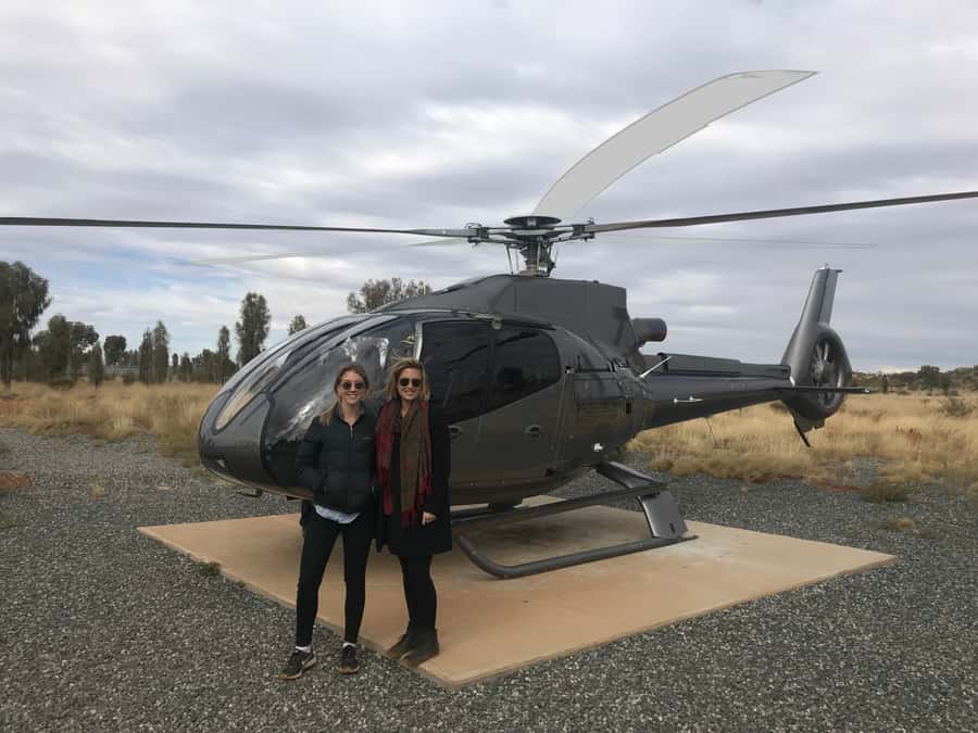 Yulara: Uluru & Kata Tjuta 25-Minute Helicopter Experience - What the aerial view adds to Uluru